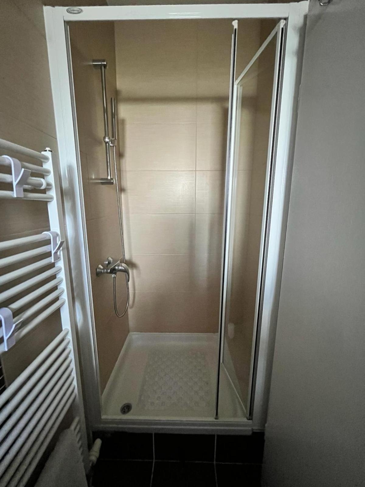 Apartman 4U Velika Gorica Near Zagreb Airport Luaran gambar