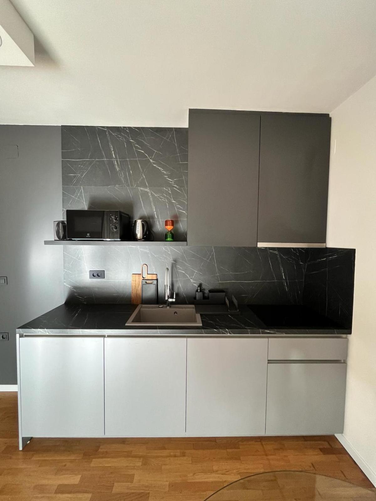 Apartman 4U Velika Gorica Near Zagreb Airport Luaran gambar