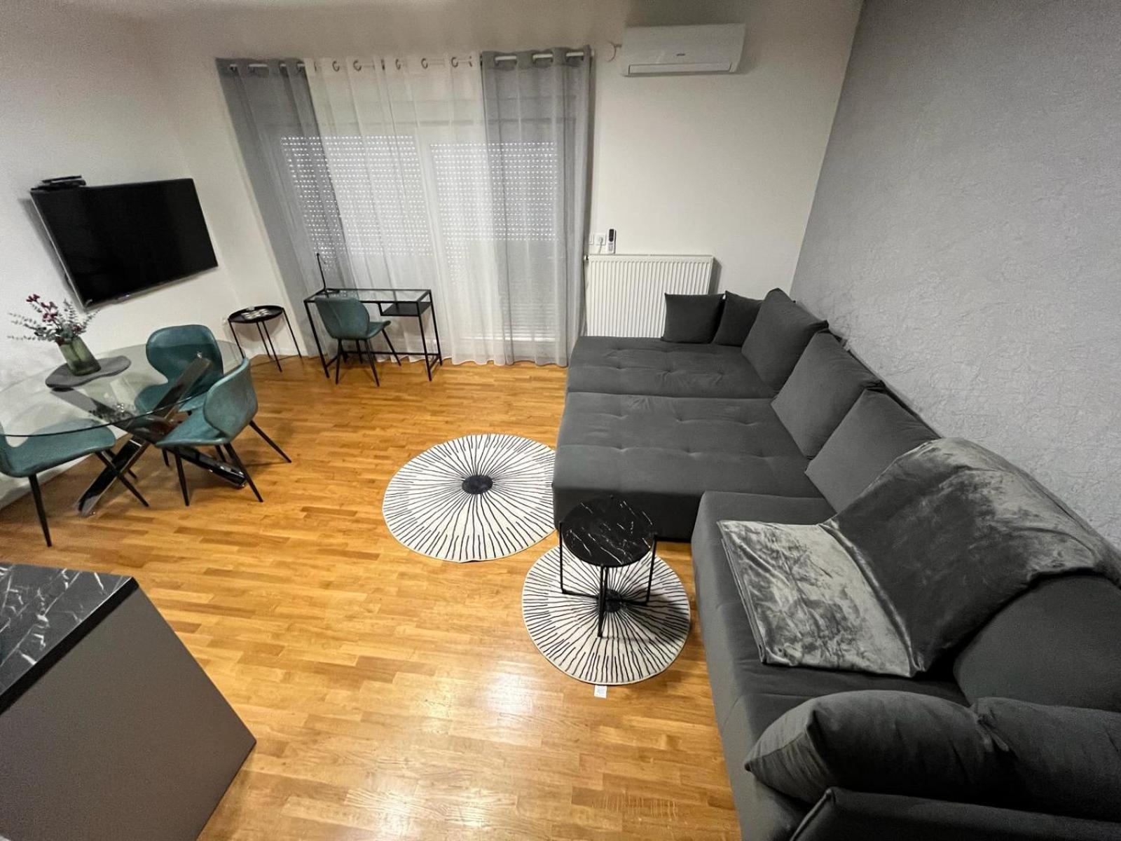 Apartman 4U Velika Gorica Near Zagreb Airport Luaran gambar